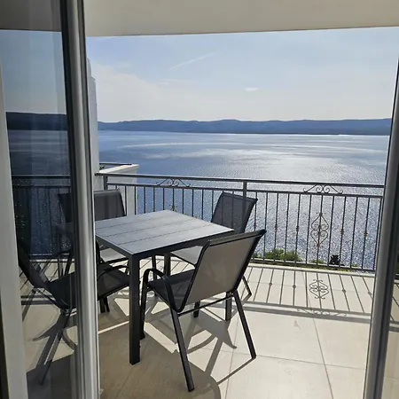 Sea View Апартаменты *